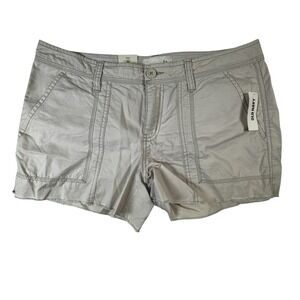 Old Navy Low Rise Shorts Size 8 Distressed Hem Studded Pockets Casual NWT